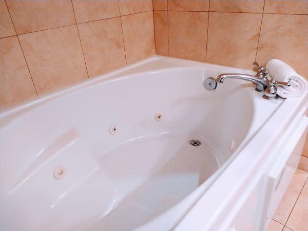 Acrylic Tub Installation Service